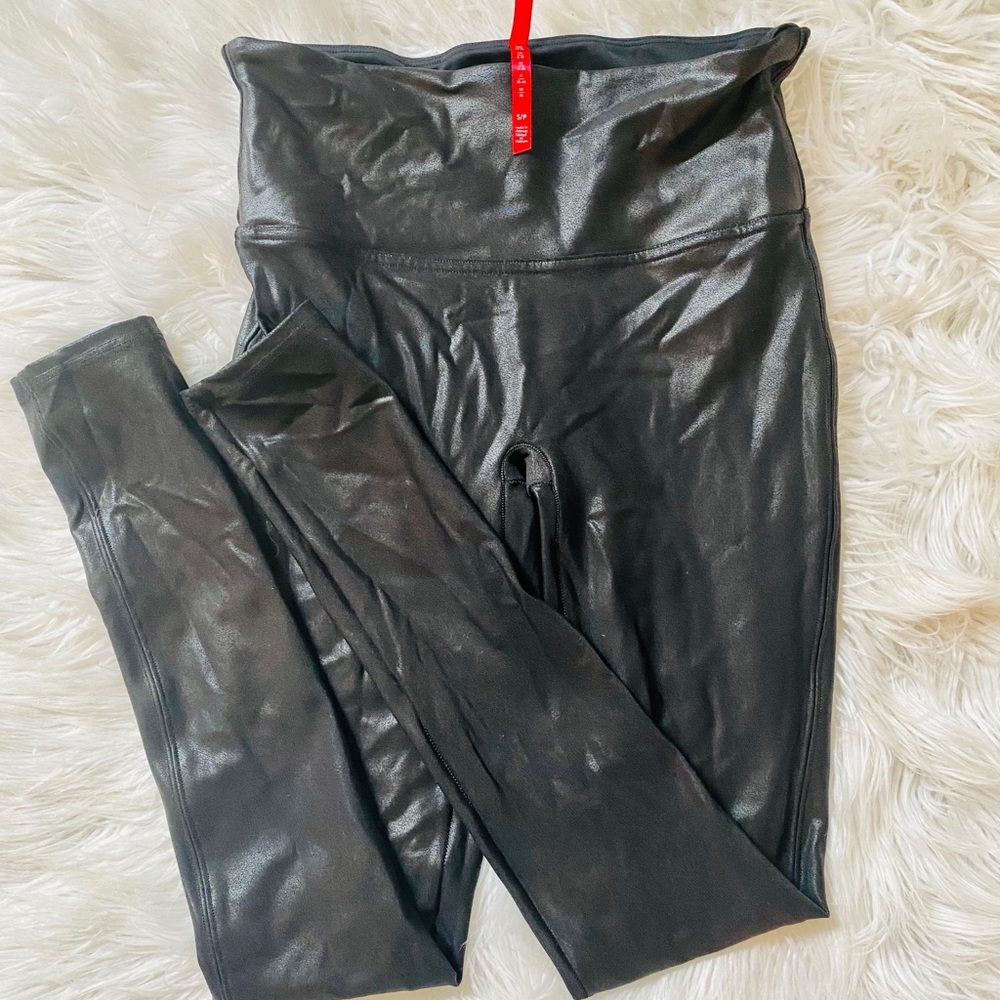 Spanx faux leather leggings (black)